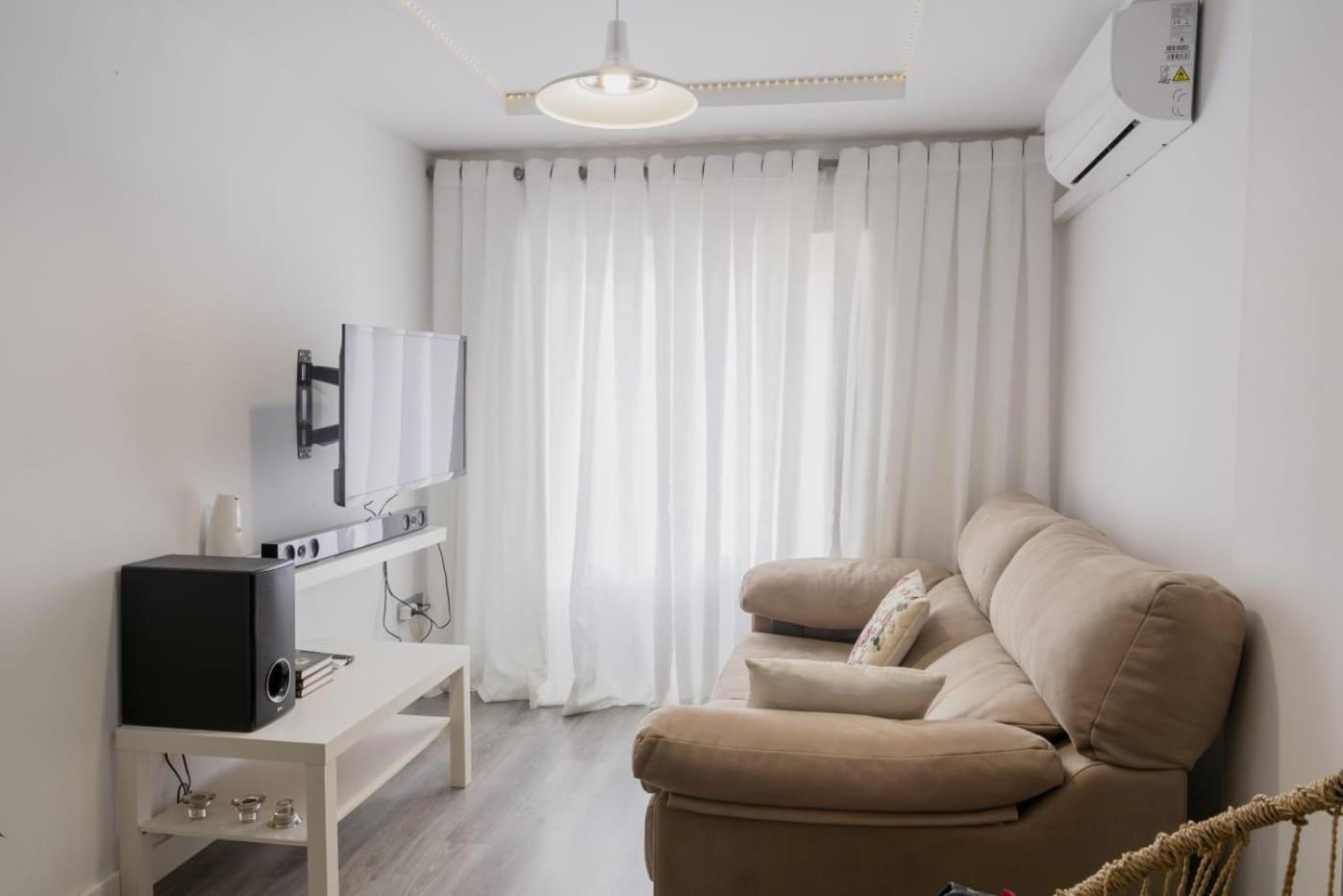 Apartamento Cerca Del Pilar Zaragoza Exterior foto